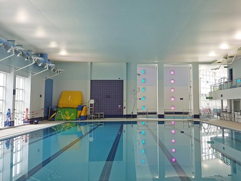 The Cost of Commercial Pool Lighting: What to Expect